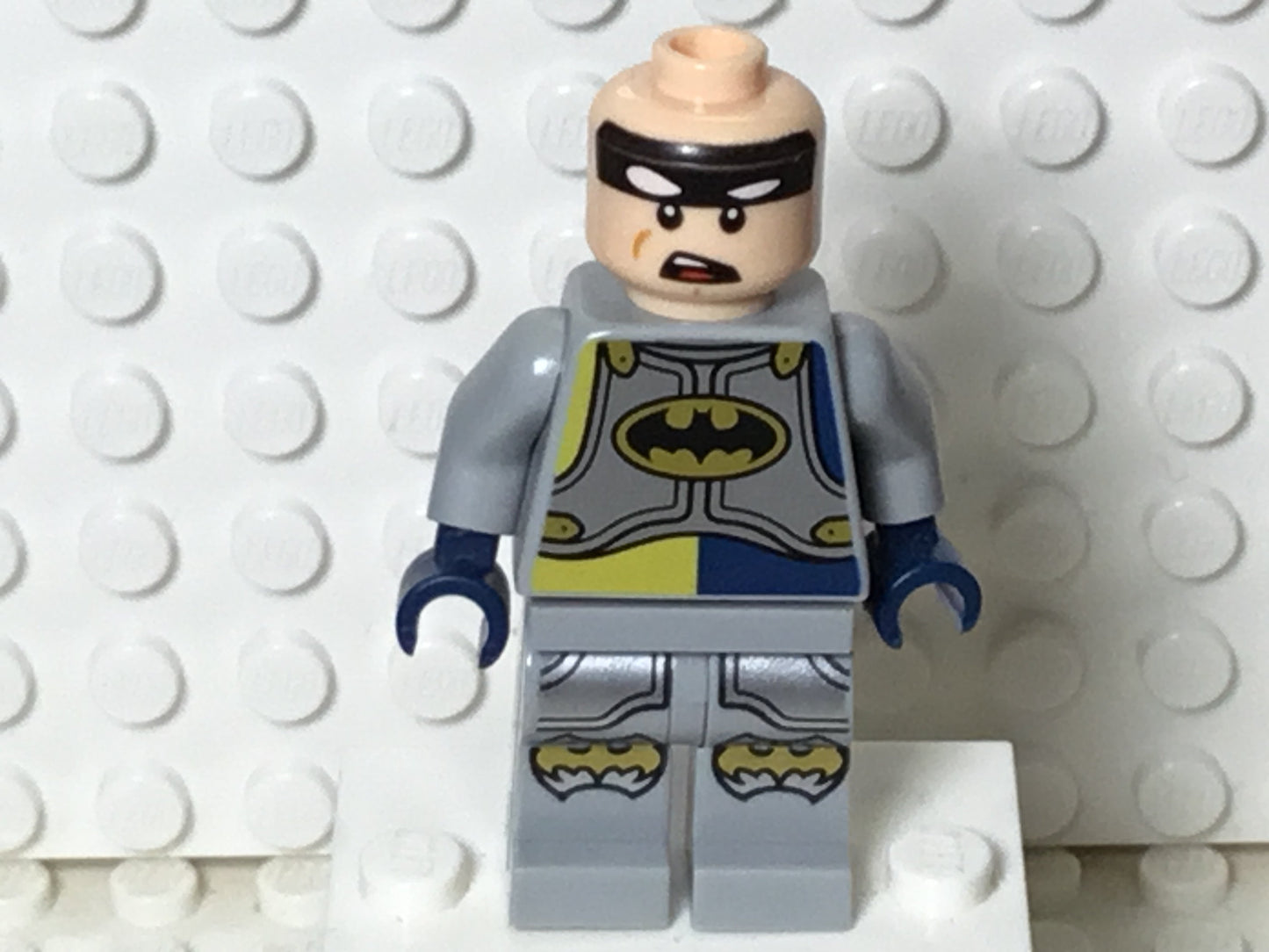 Excalibur Batman, dim043