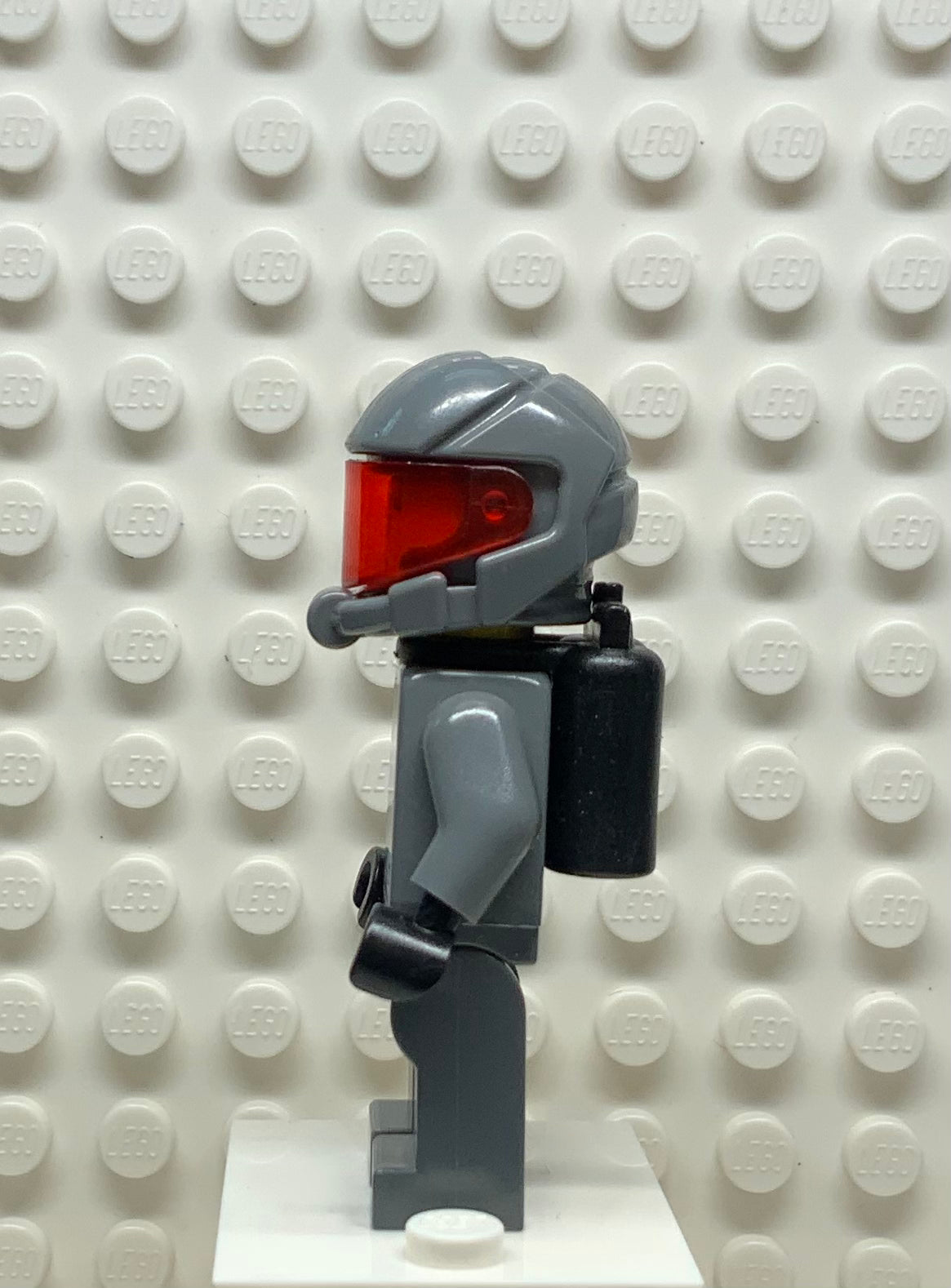 Space Police III Officer 13, Commando, Air Tanks, sp117