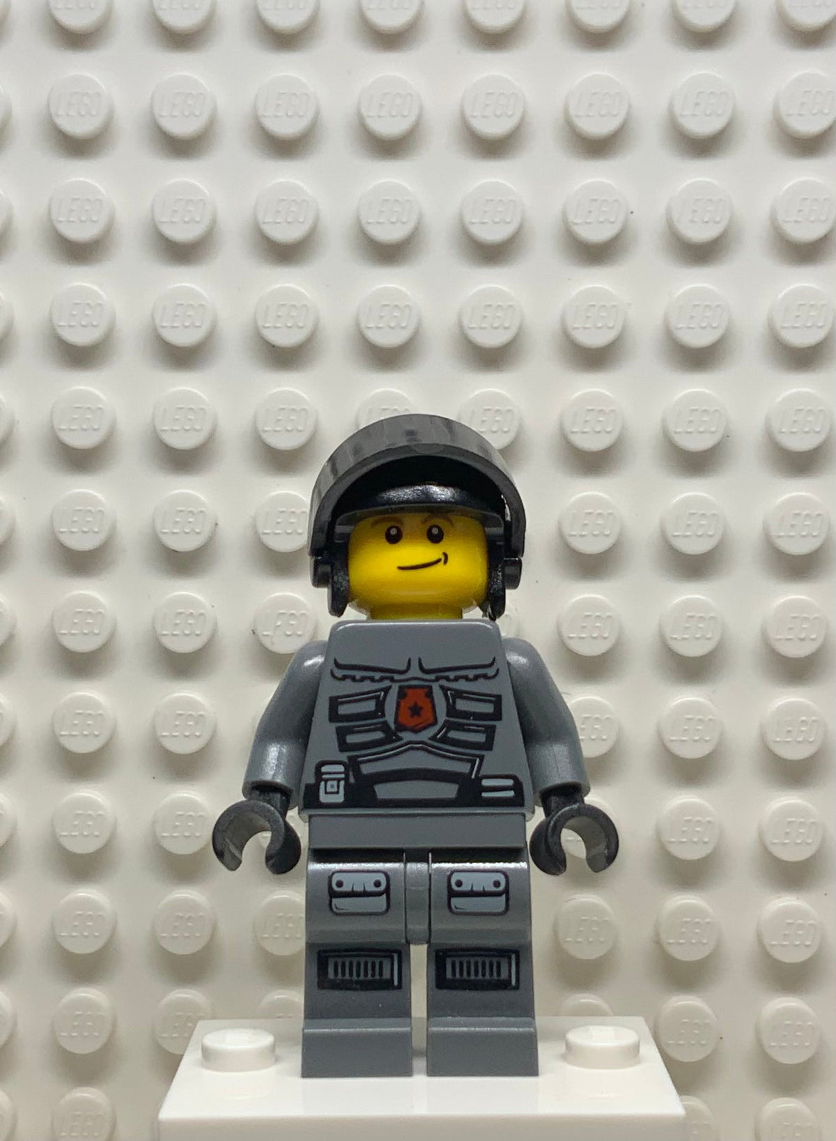 Space Police III Officer 8, sp106