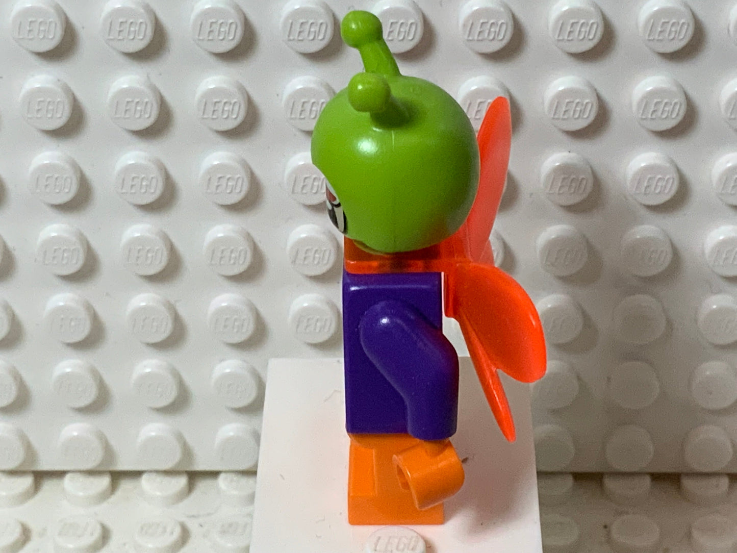 Killer Moth, sh0357 - LEGO® DC Minifigure