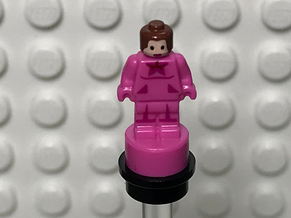 Professor Dolores Umbridge Statuette/Trophy, hpb021