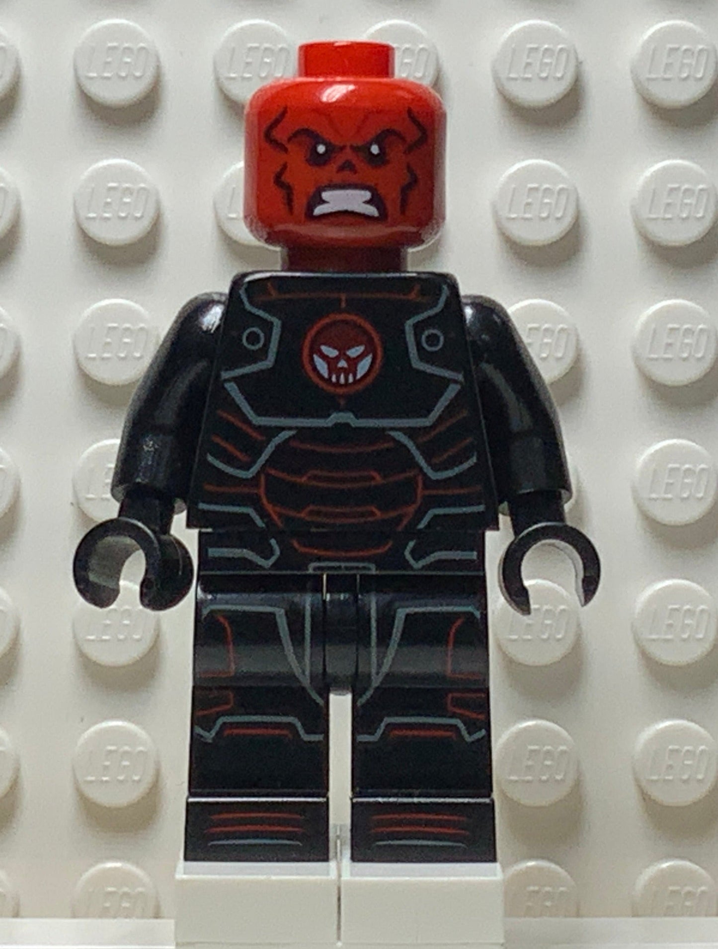 Iron Skull, sh0215 - LEGO® Marvel Minifigure