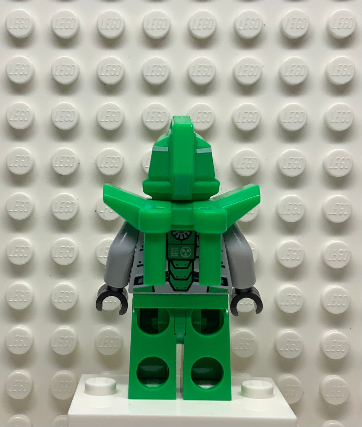 Bright Green Robot Sidekick with Armor, gs013