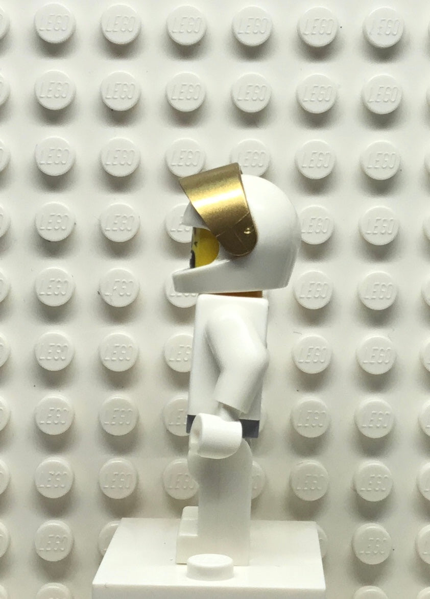 Mars Mission Astronaut with Dual Sided Head, mm011