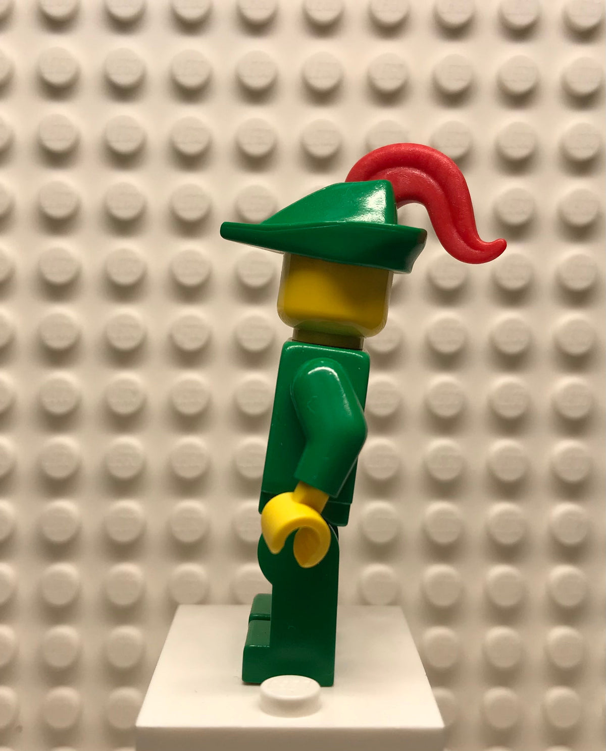 Forestman, Pouch, Green Hat, Red Plume, cas126