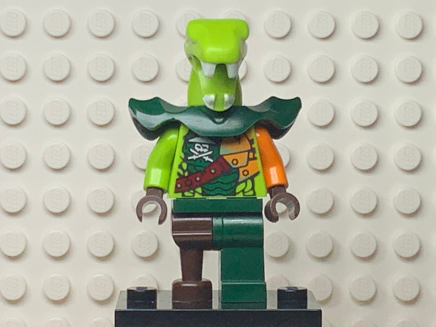 Clancee, Shoulder Armor, njo0238 - LEGO® Ninjago Minifigure