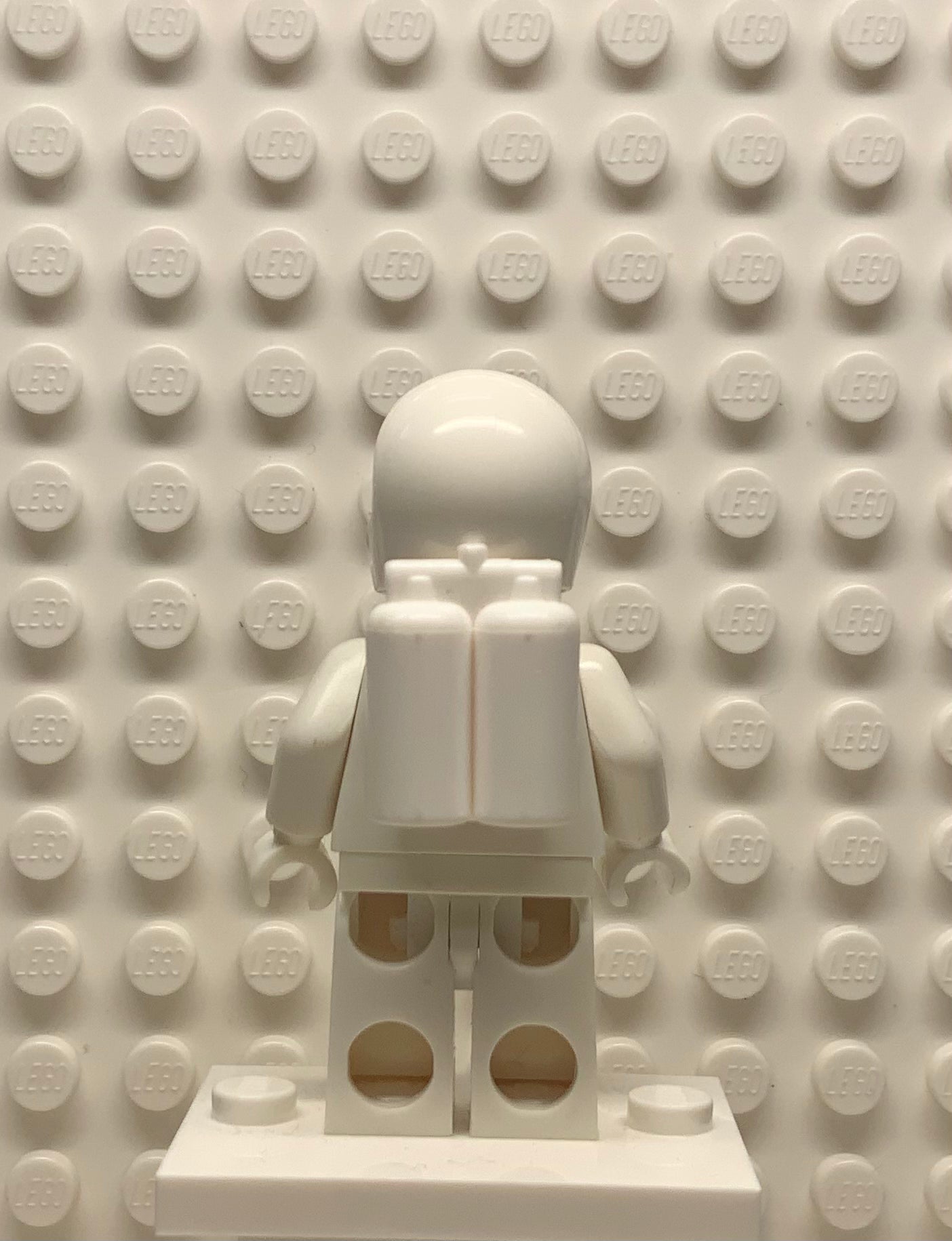 Classic Space-White with Air Tanks and Motorcycle Helmet, High Logo (Second Reissue), sp006new2