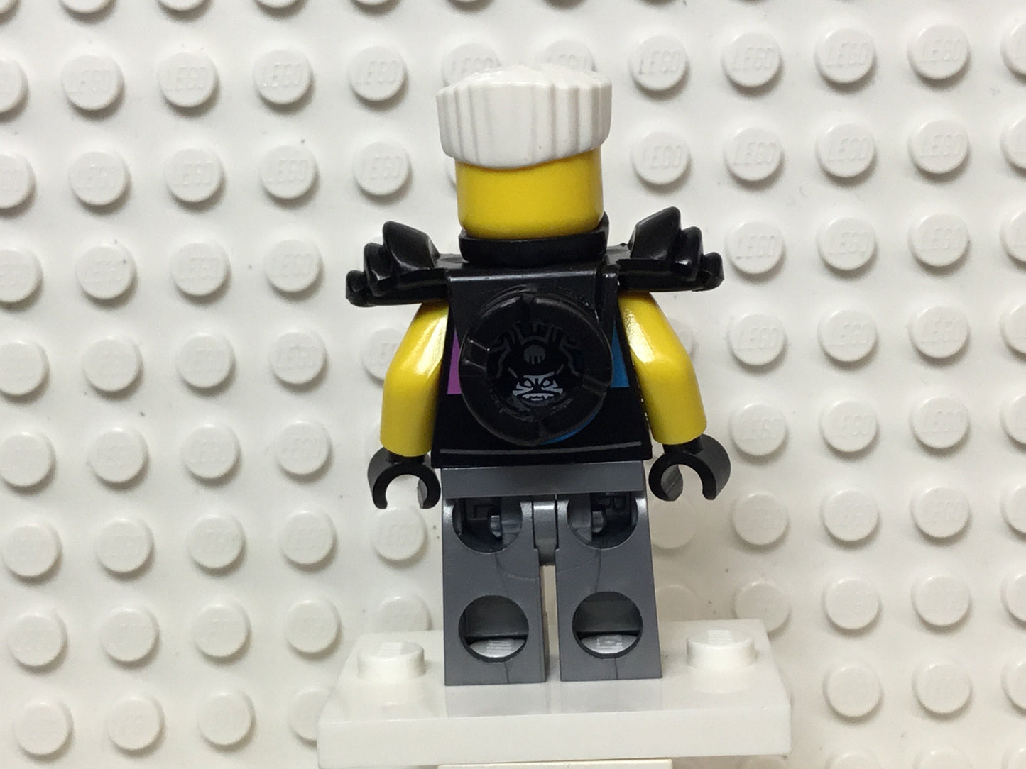 Zane (Snake Jaguar Disguise), njo0396 - LEGO® Ninjago Minifigure