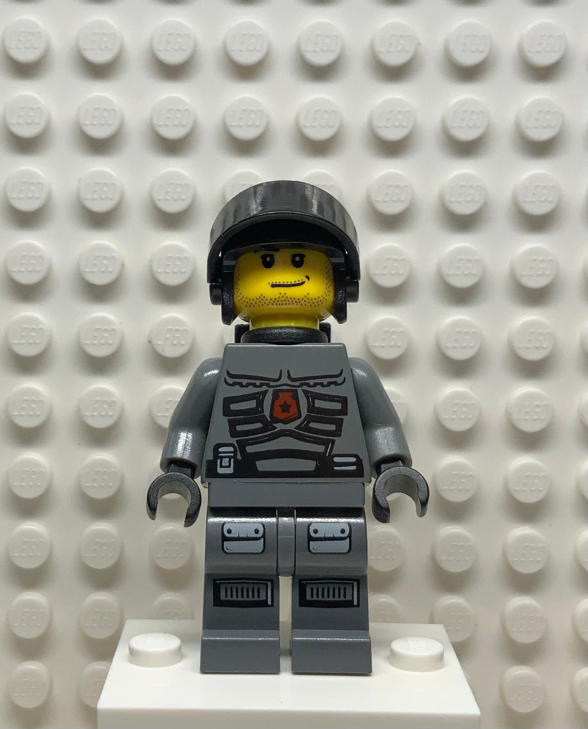 Space Police III Officer 5, Air Tanks, sp099