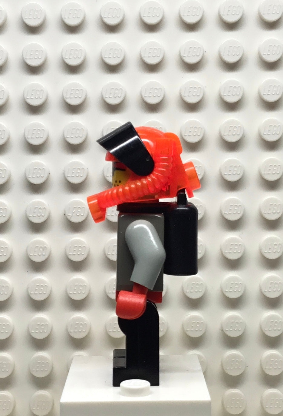 Roboforce Red with Printed Legs, sp067