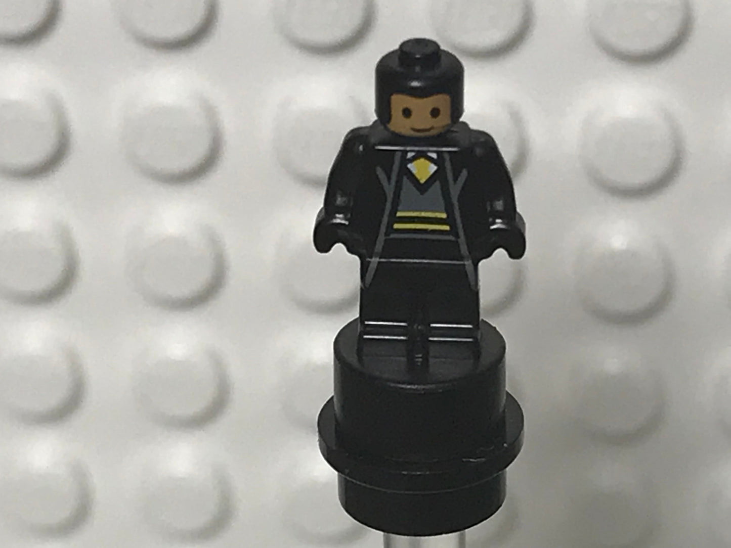 Hufflepuff Student Statuette/Trophy #1, hpb030