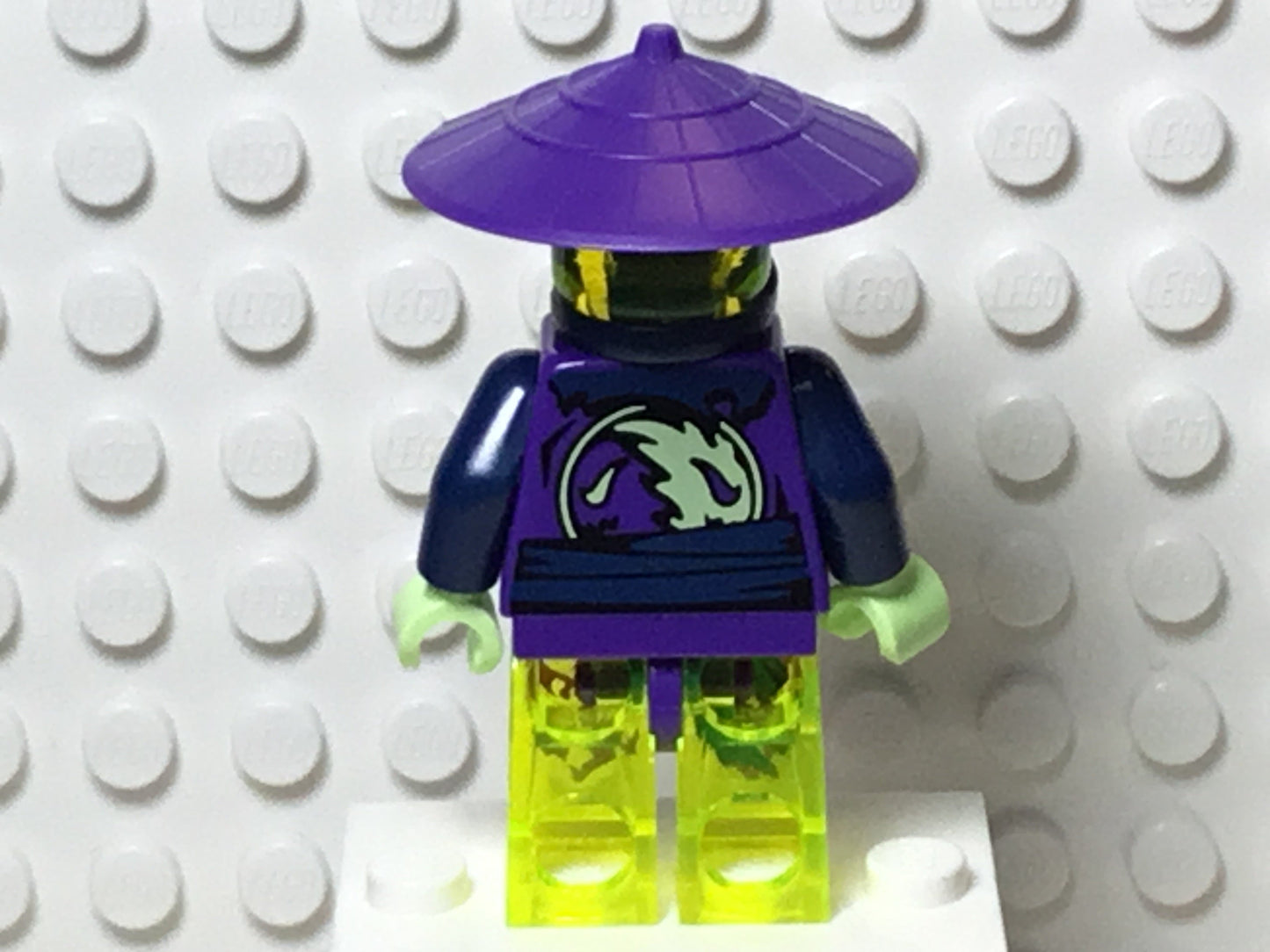 Ghost Warrior Cowler / Pyrrhus / Cyrus, njo0141 - LEGO® Ninjago Minifigure