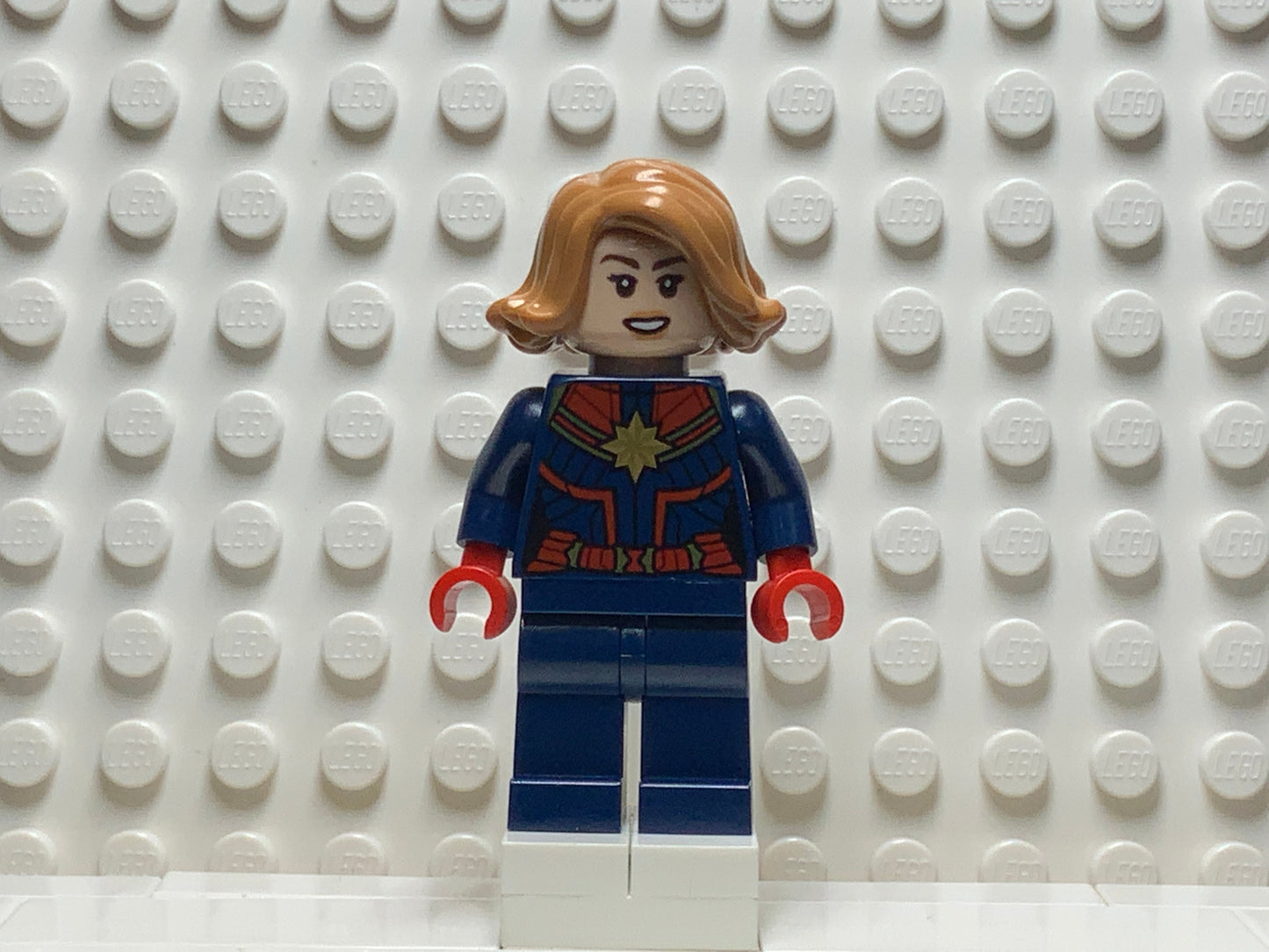 Captain Marvel, sh0555