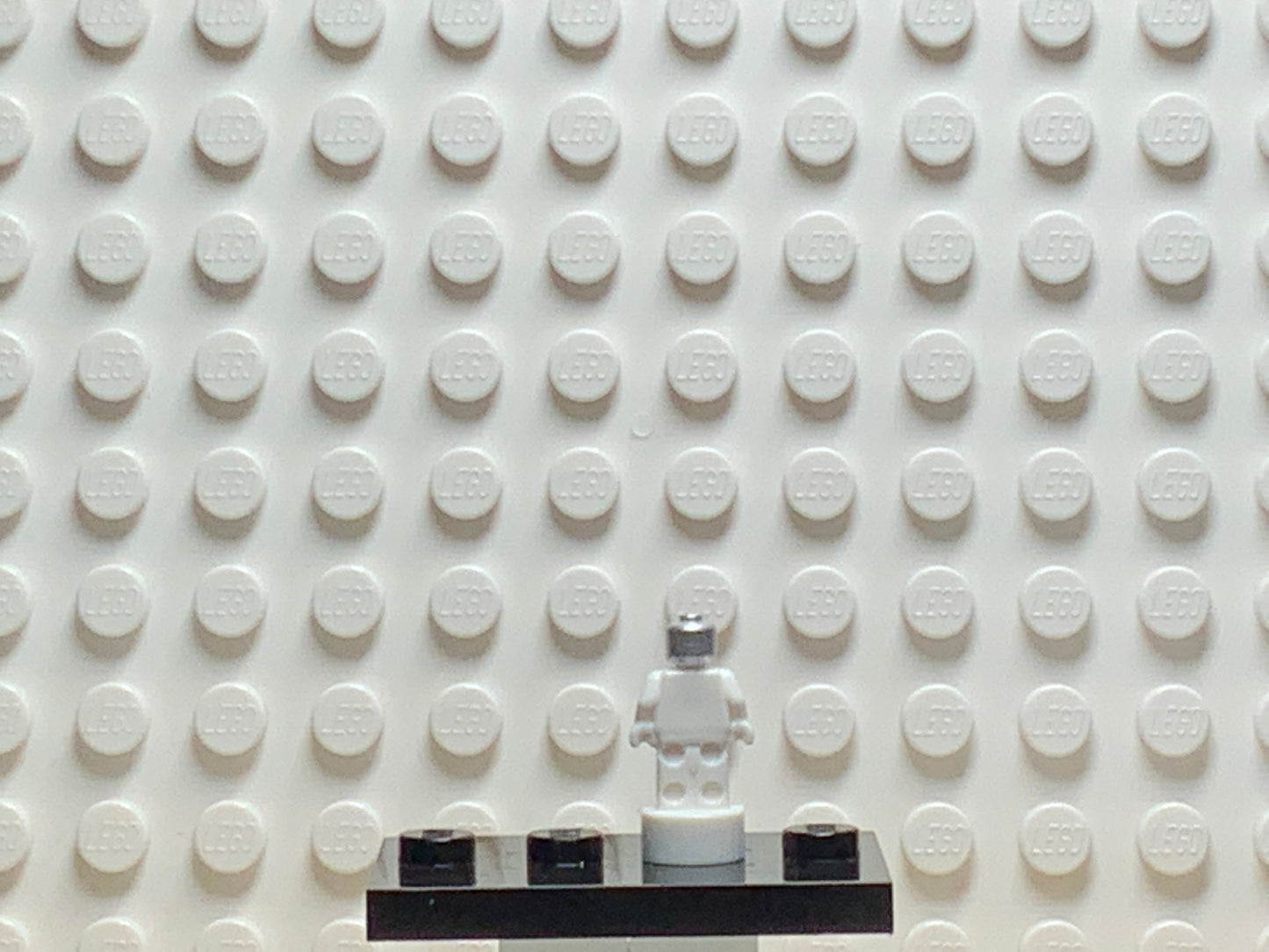 Ant-Man, 90398pb040