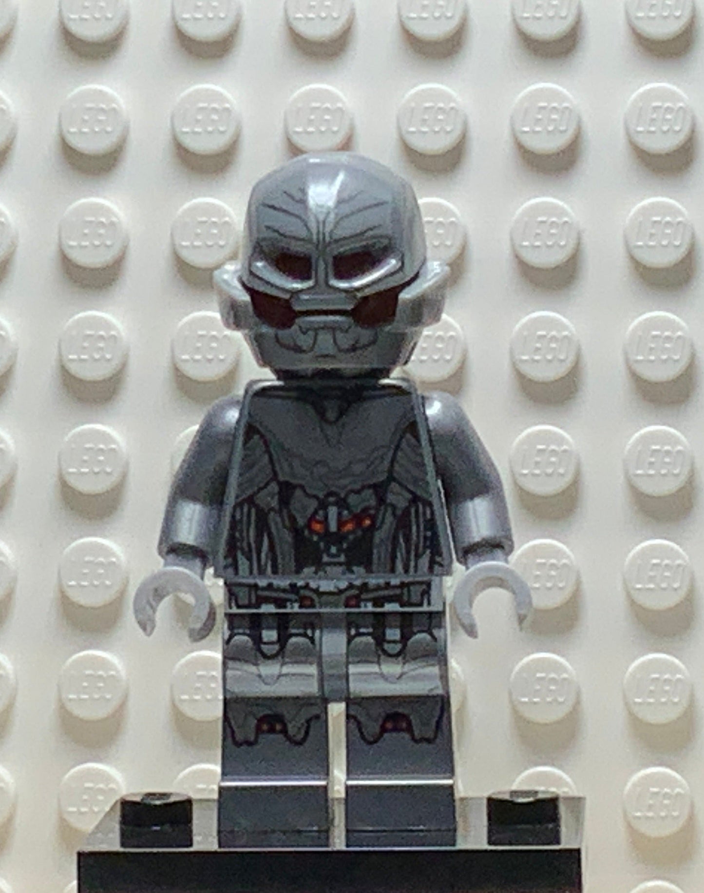 Ultimate Ultron, sh0176 - LEGO® Marvel Minifigure