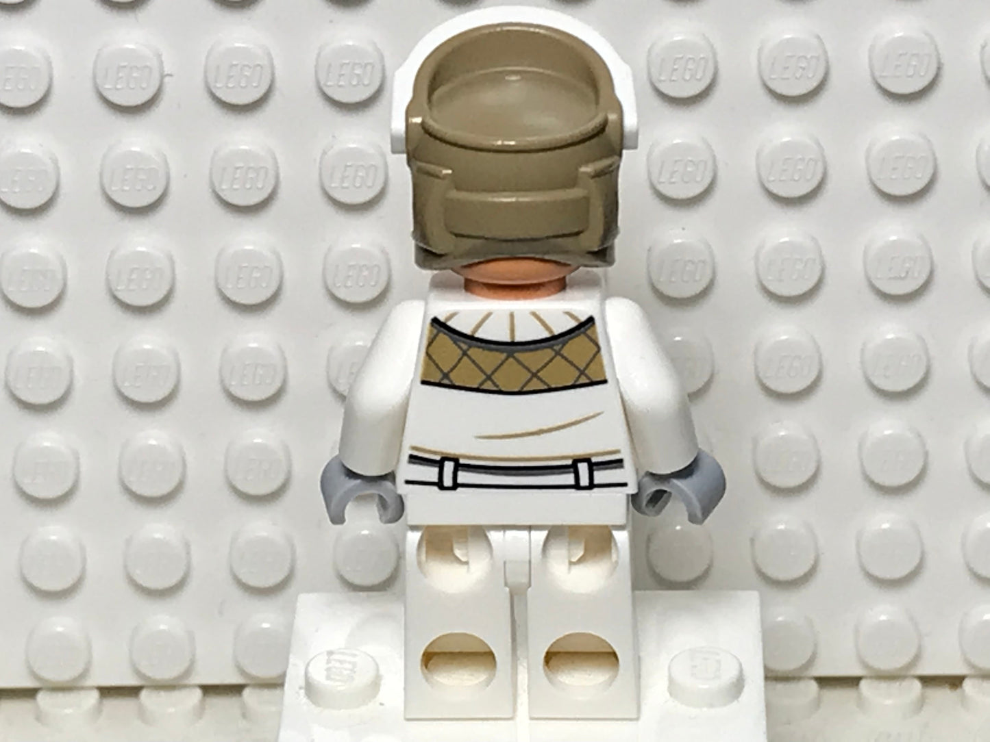 Hoth Rebel Trooper, White Uniform, Dark Tan Helmet, Female, sw1188