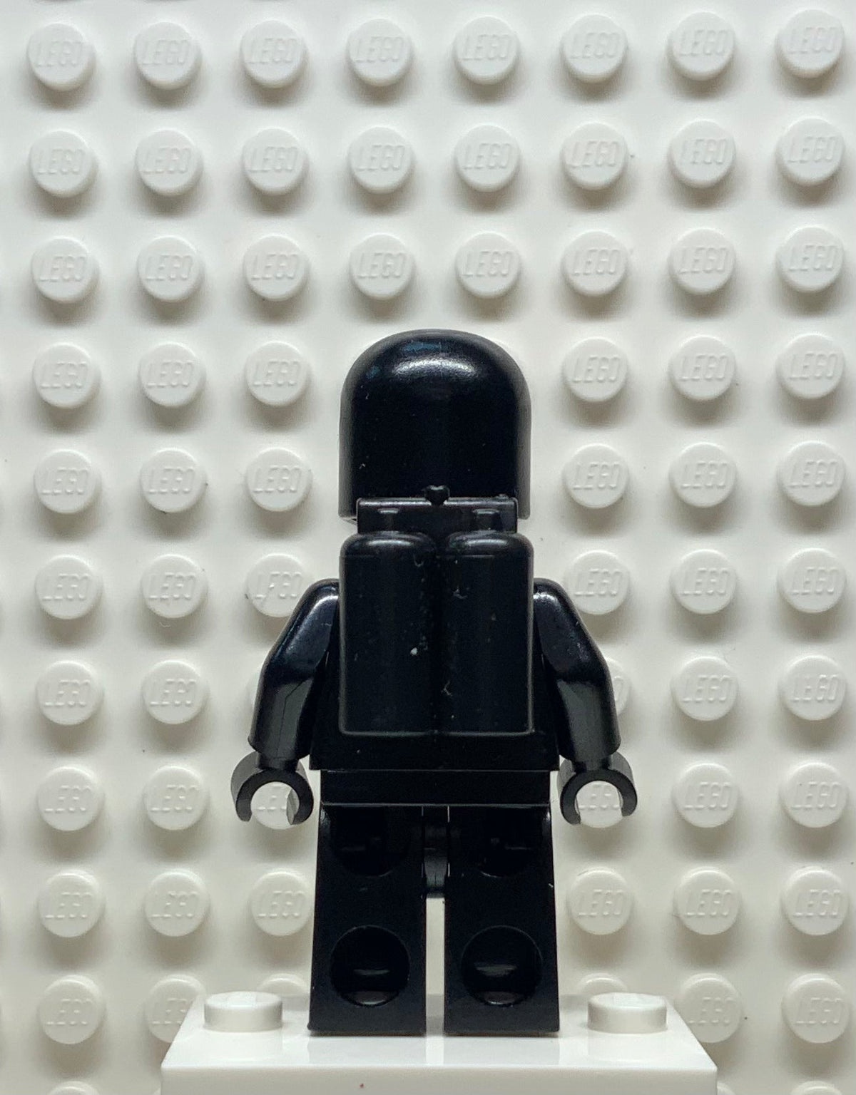 Classic Space-Black with Air Tanks, sp003