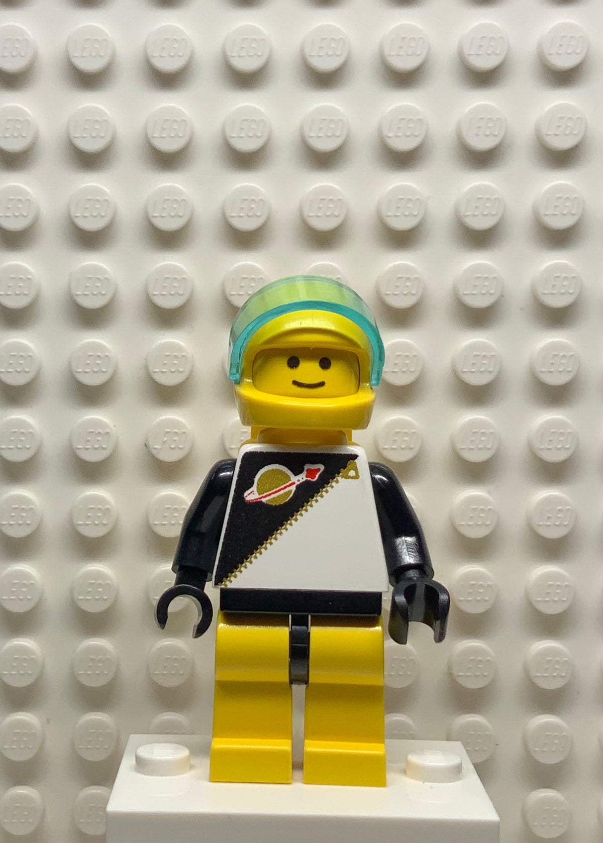 Futuron - Black/Yellow with Yellow Helmet, sp057