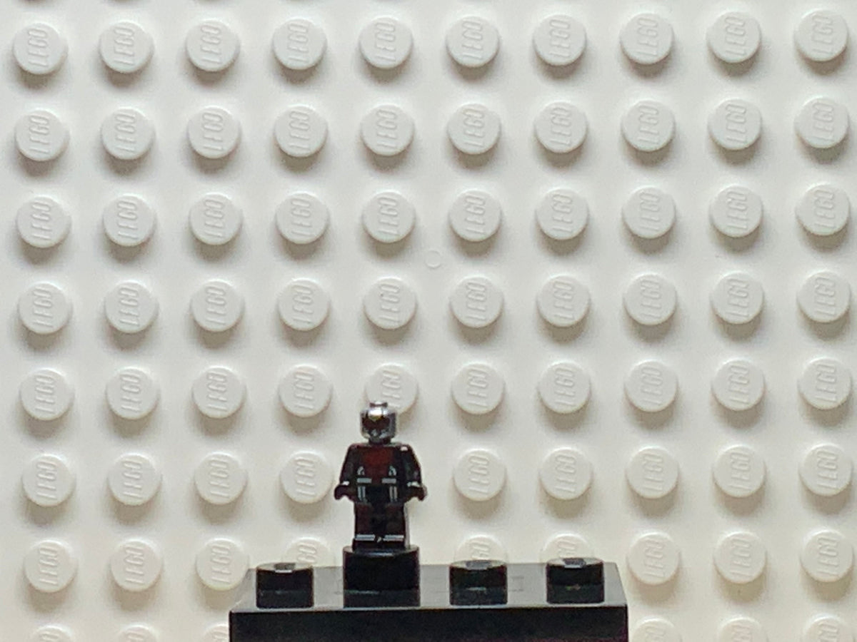 Ant-Man Statuette, 90398pb007