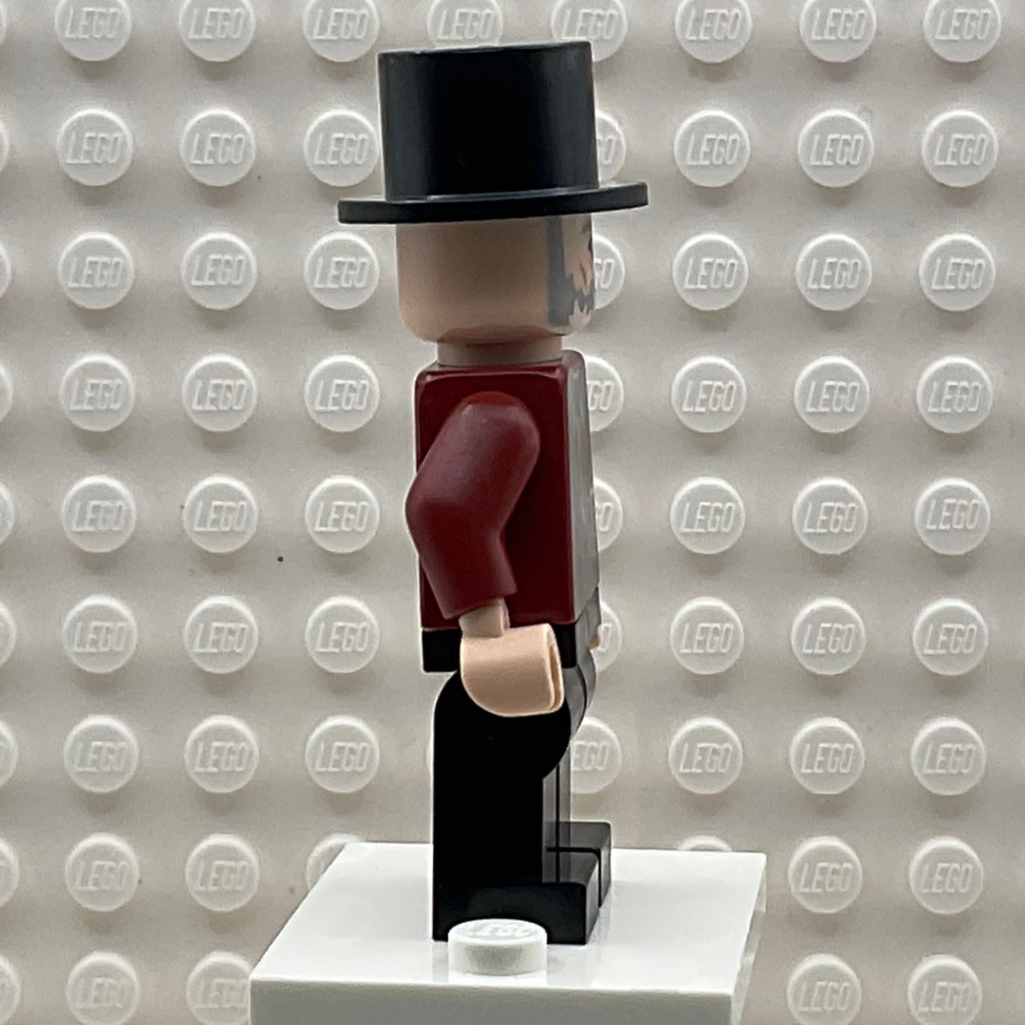 Wizard - HP Wizarding World Male, Black Top Hat, Dark Red Suit, Black Legs, hp301