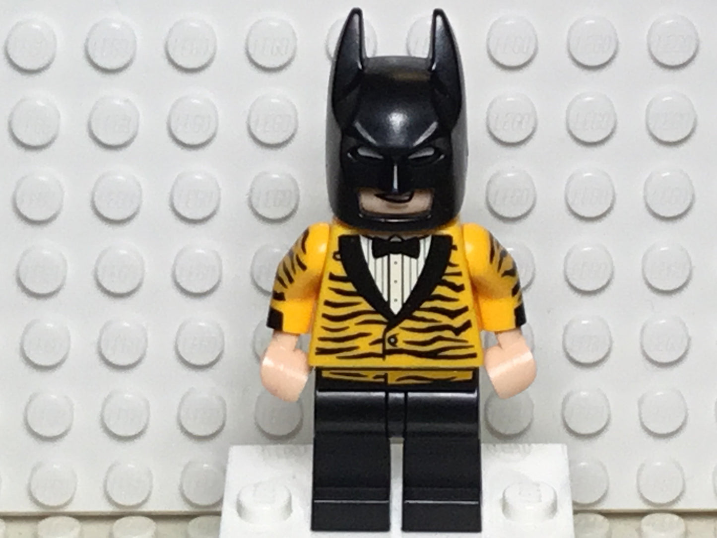 Tiger Tuxedo Batman, sh0390 - LEGO® DC Super Heroes Minifigure