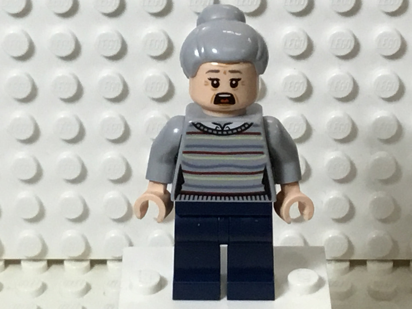 Aunt May, sh0721