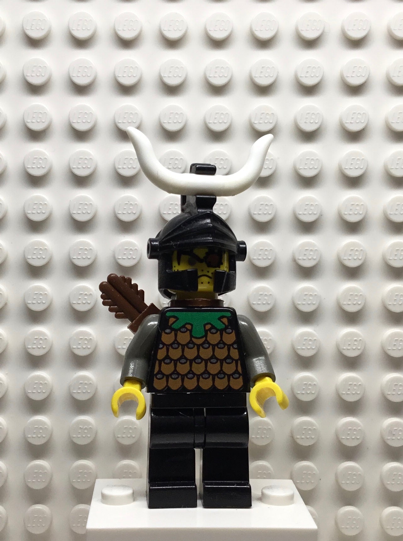 Knights Kingdom I, Gilbert the Bad, Black Dragon Helmet, Horns, Quiver, cas279