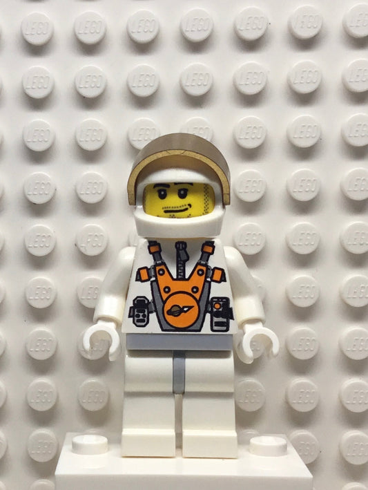 Mars Mission Astronaut with Helmet, Smirk and Stubble Beard, mm015