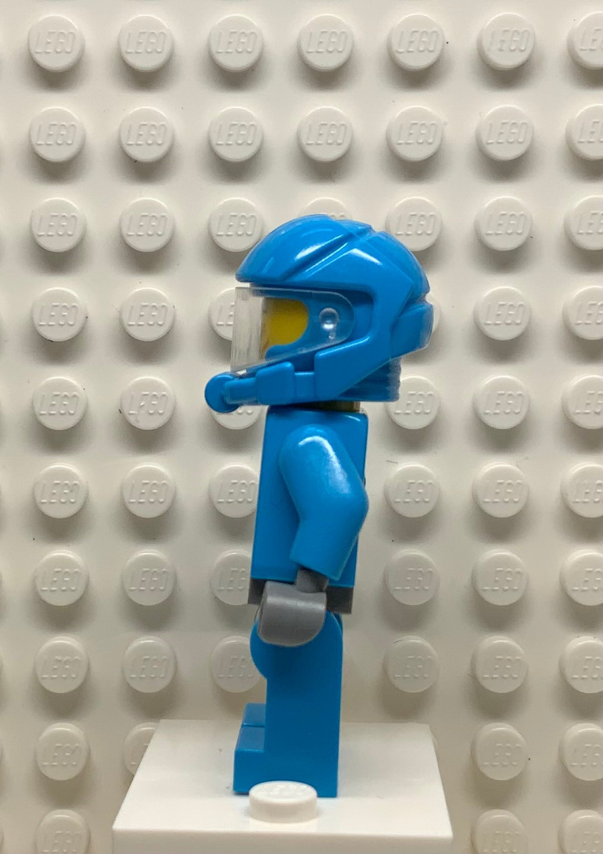 Alien Defense Unit Sergeant, ac006