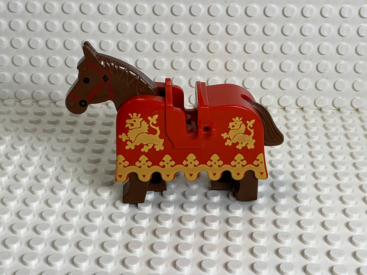 Horse Barding, Armor Red w/ Yellow Lions, 2490px3