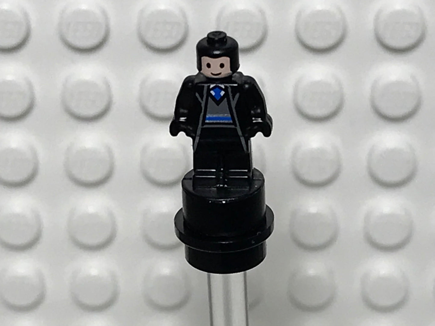 Ravenclaw Statuette/Trophy #1, hpb033