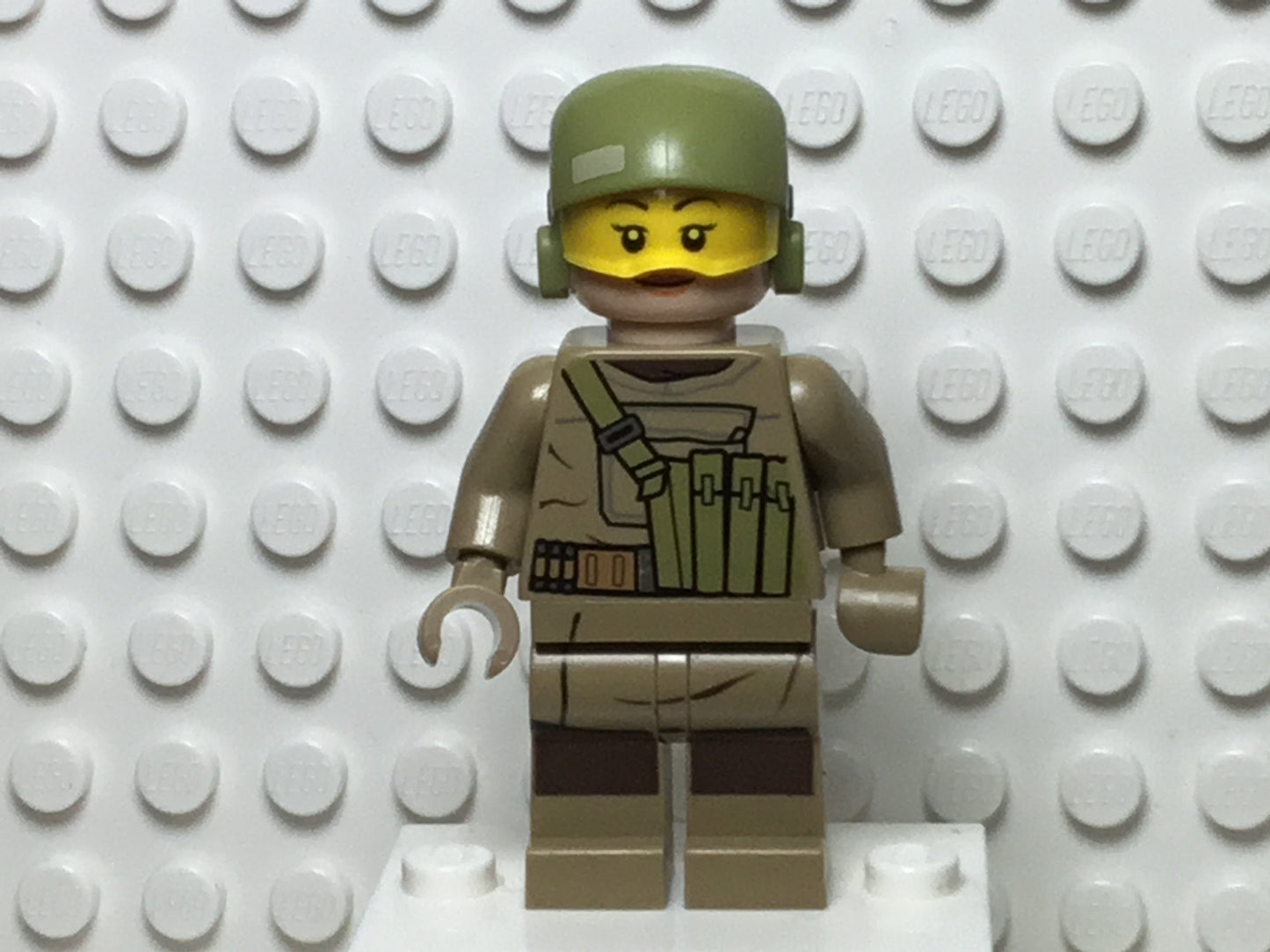 Resistance Trooper, sw0853 - LEGO® Star Wars Minifigure