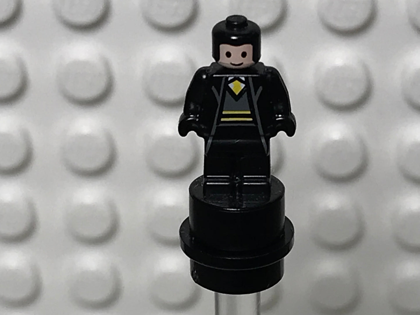 Hufflepuff Student Statuette/Trophy #3, hpb032