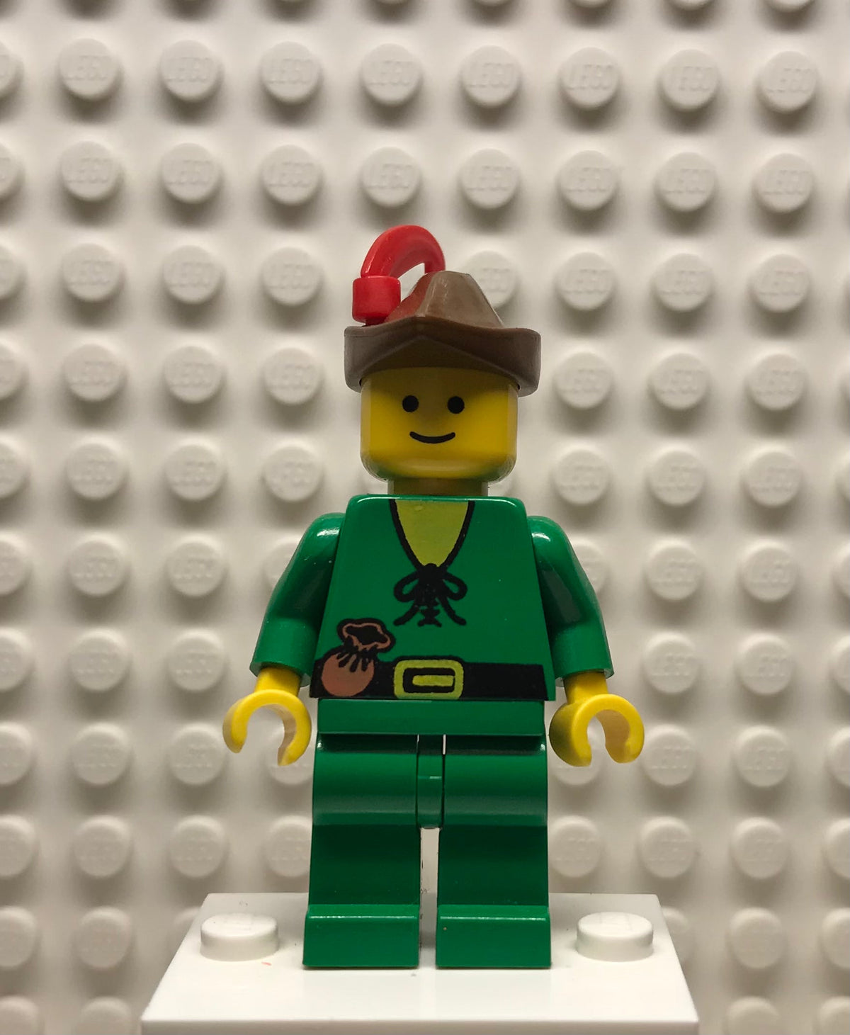 Forestman, Pouch, Brown Hat, Red Feather, cas128